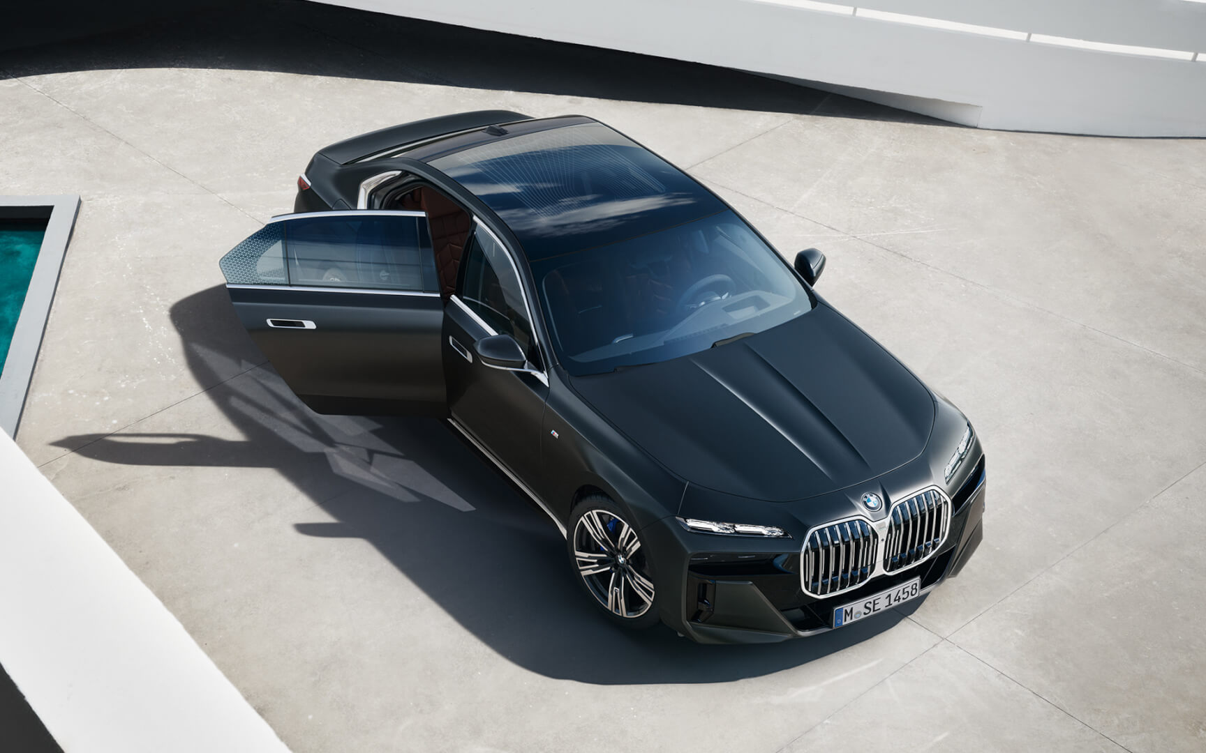 Luxury Sedan Gallery