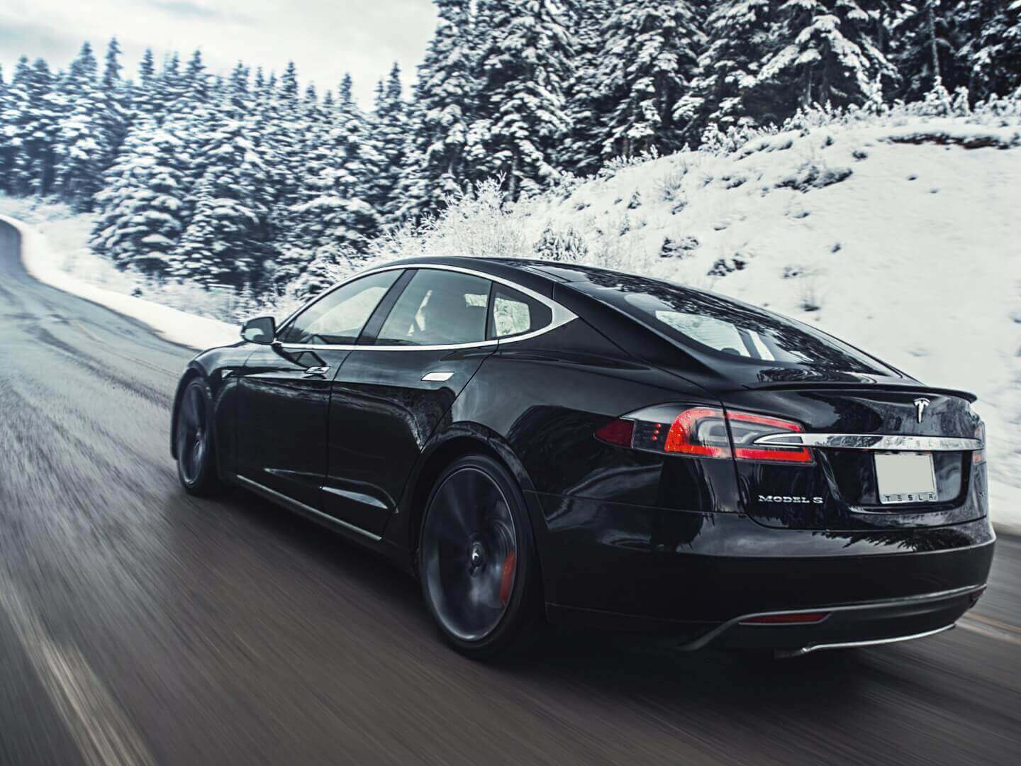 Green Luxury Sedan Galery